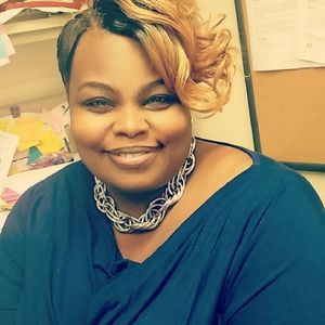 Meet your Posher, Regina